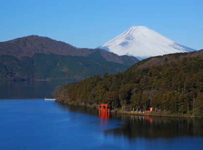 町の景観「芦ノ湖と冨士」