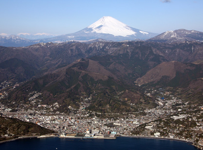 町の全景